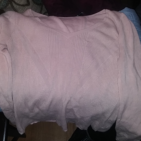 Sweater - Picture 1 of 2